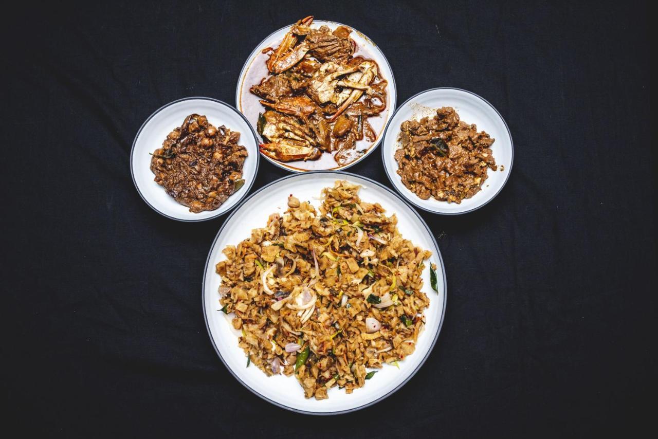 贾夫纳 Thambu Illam酒店 外观 照片